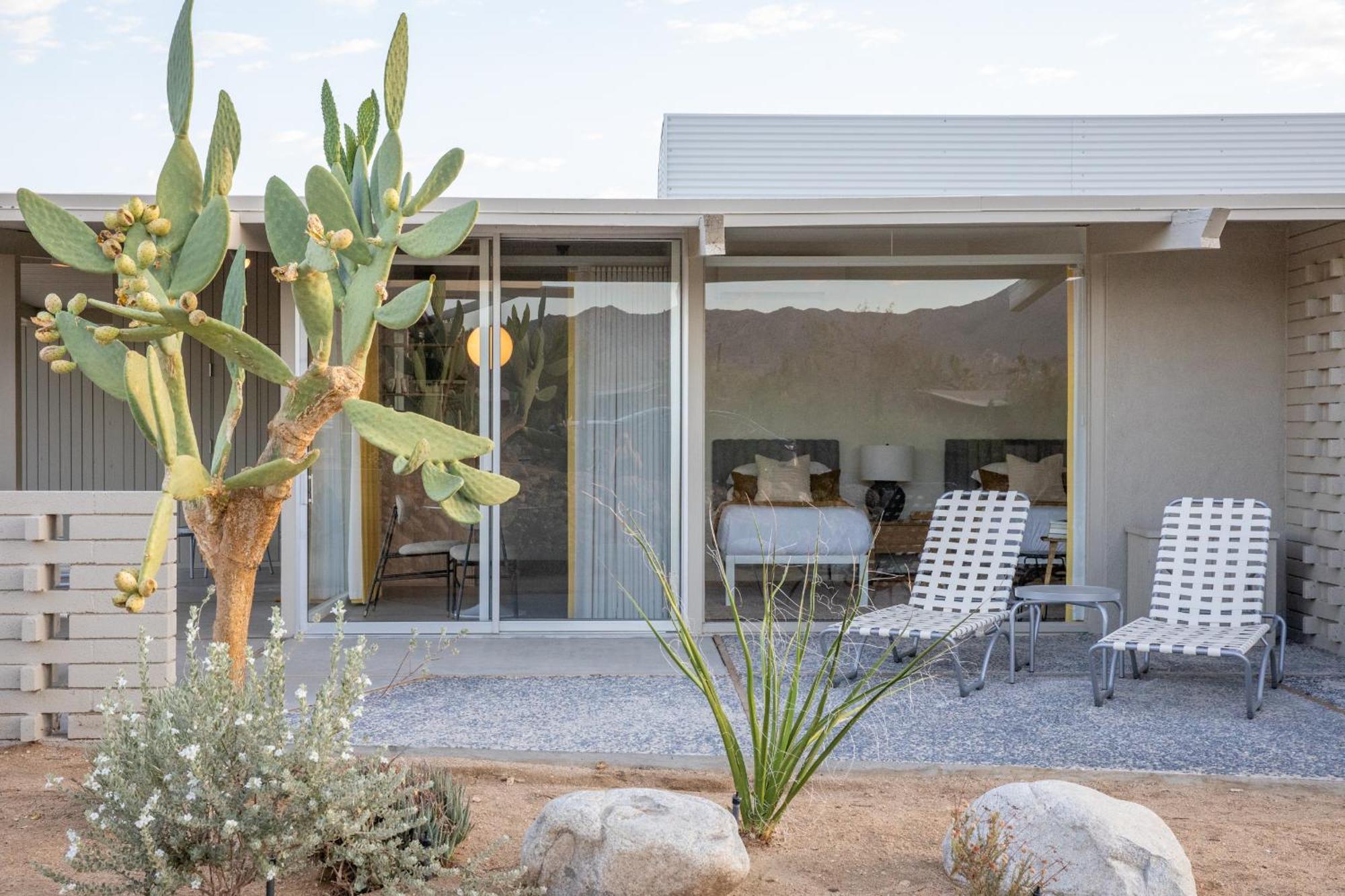 The Bungalows By Homestead Modern Joshua Tree Pokoj fotografie